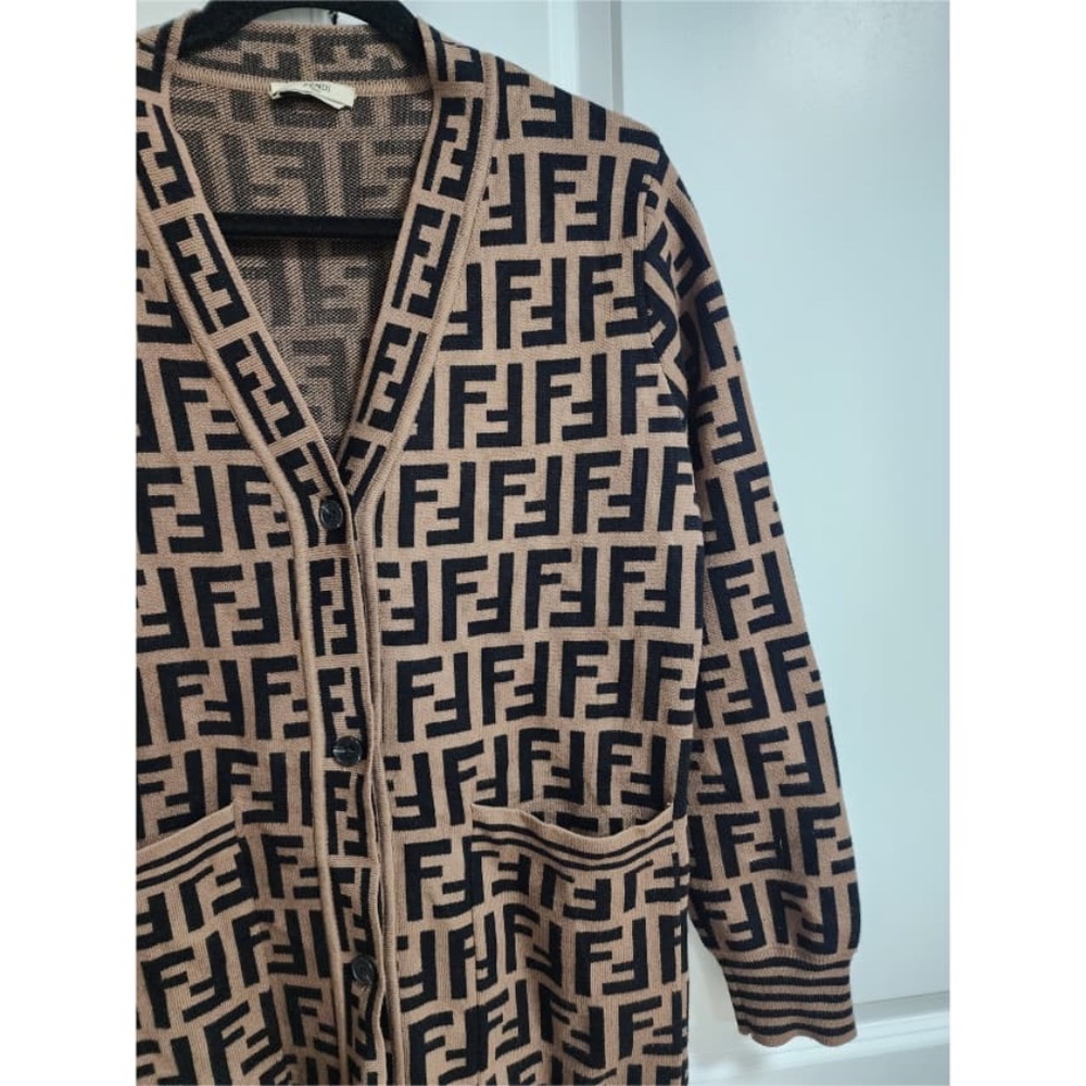 Authentic Fendi Zucca Cardigan in Brown/Black - Picture 11 of 16
